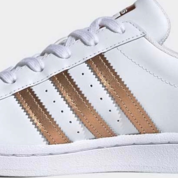 Women’s Original Adidas Superstar White Leather Sneakers Size 11. - Picture 2 of 12